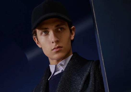 A DUAL SOUL, REFINED YET GROUNDED